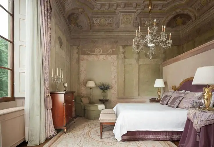 Флорентийский стиль в спальне фото