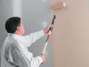 Покраска стен фото